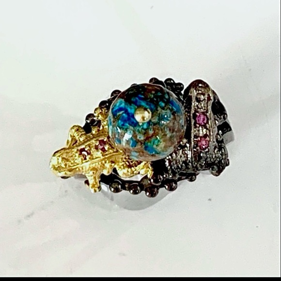 Boulder Azurite & Ruby Frog Ring - Picture 6 of 9